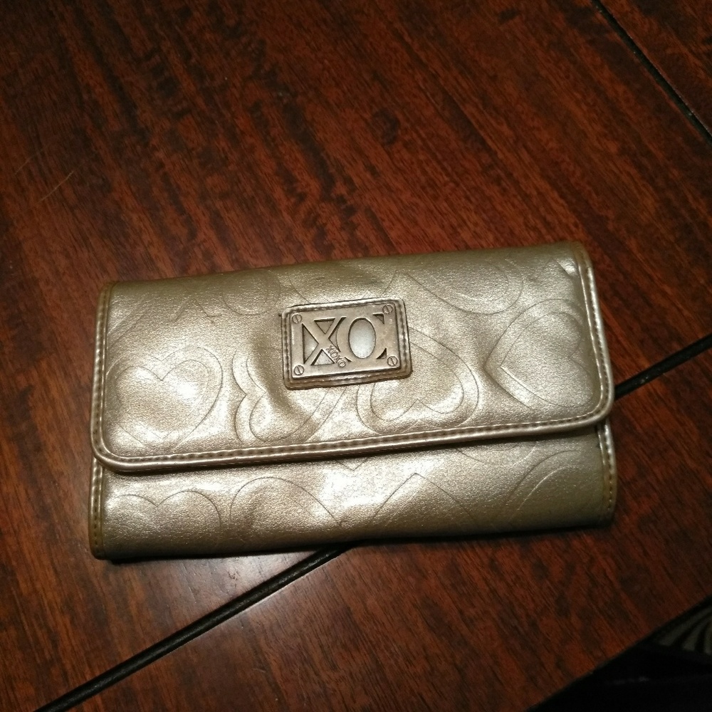 XOXO Wallet
